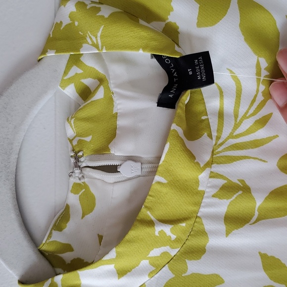 NWT Ann Taylor TALL high neck midi dress, size 8, blouson sleeve, cerulean print - Picture 5 of 8